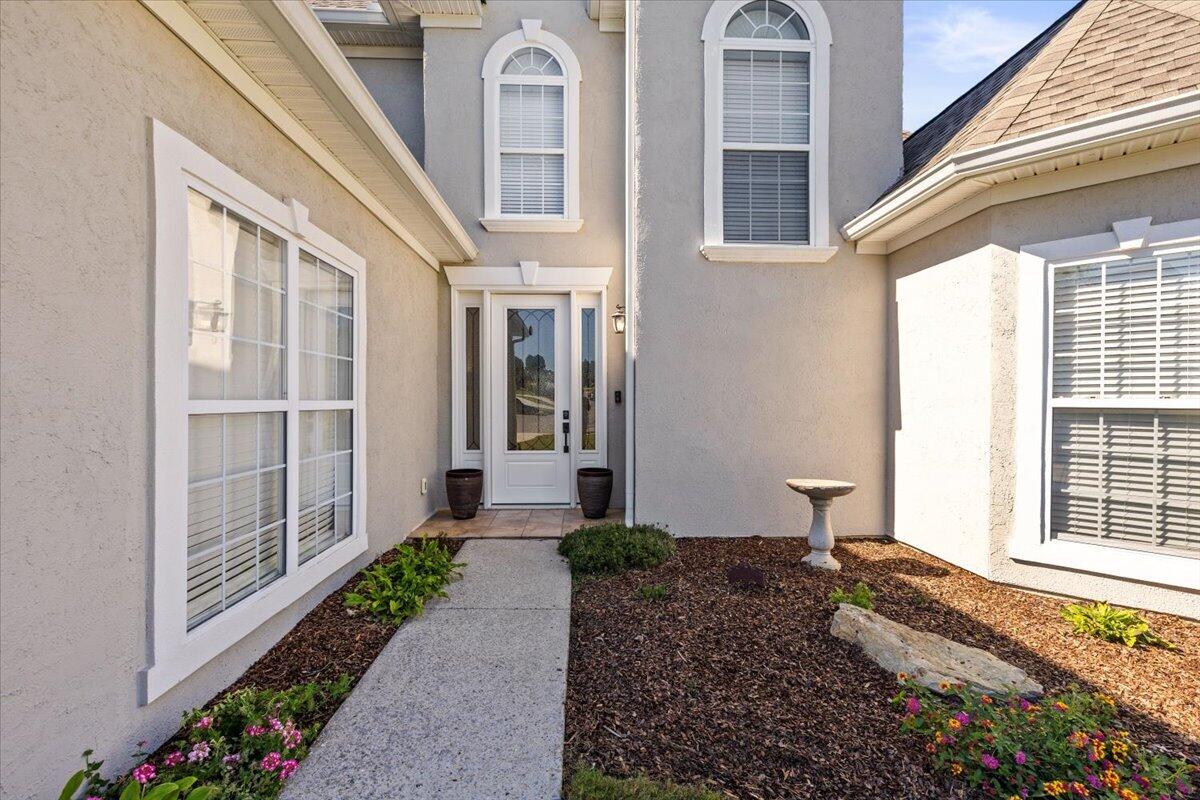 7801 Laurelton Drive