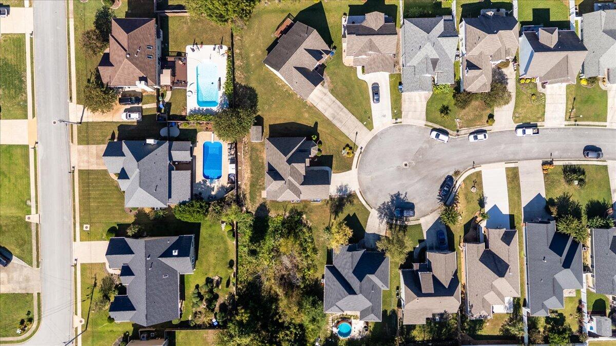 7801 Laurelton Drive