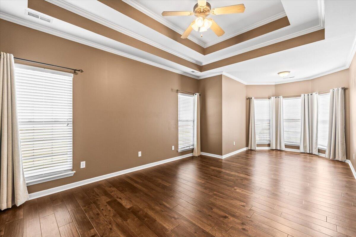 7801 Laurelton Drive