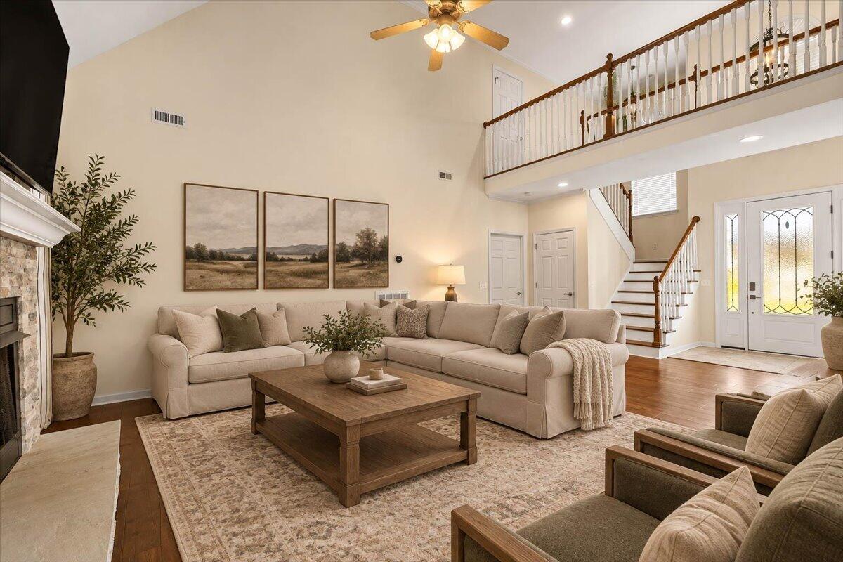 7801 Laurelton Drive
