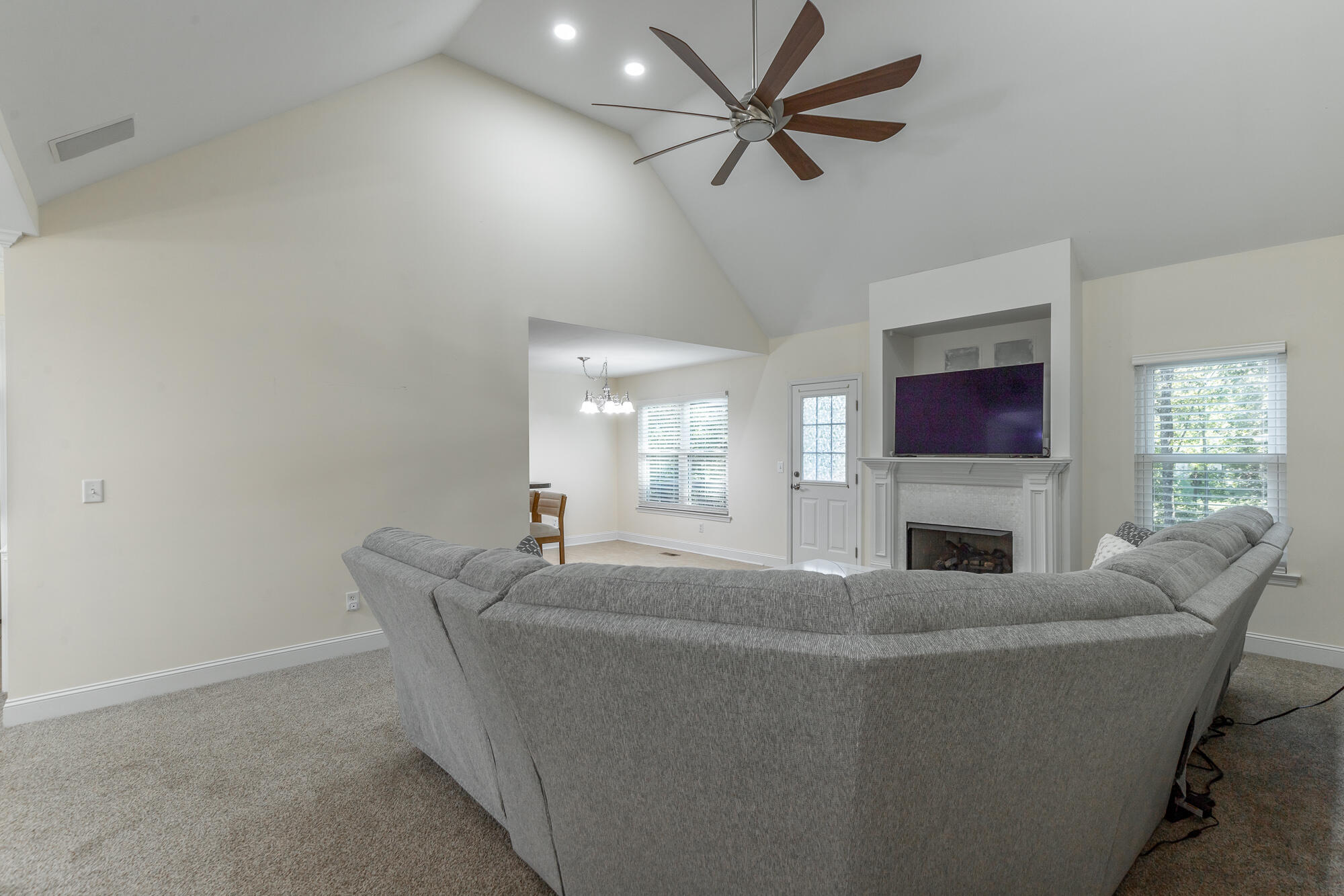 7418 British Road
