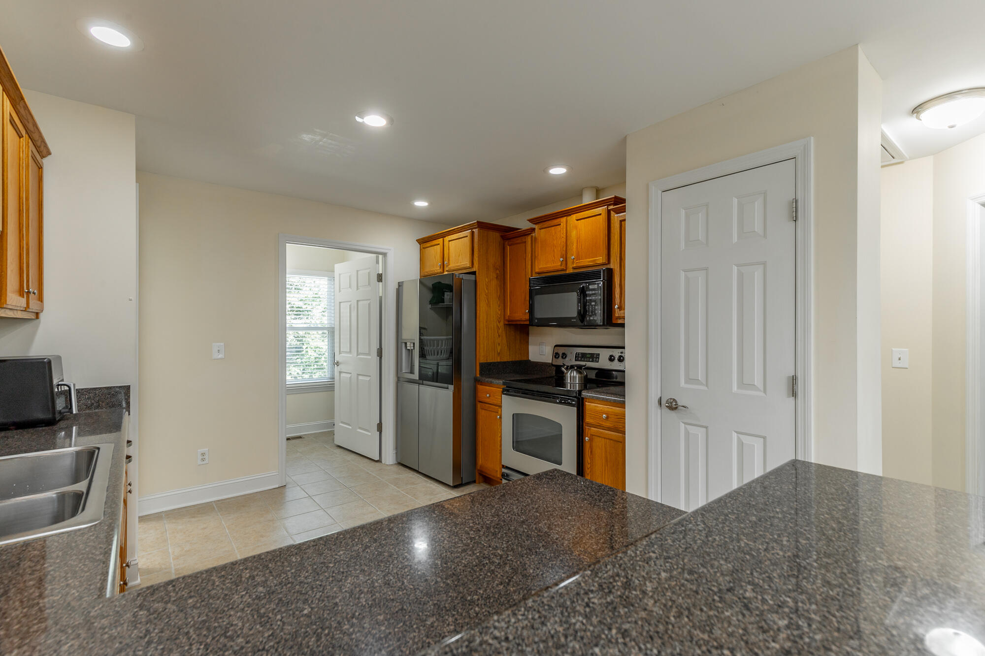 7418 British Road