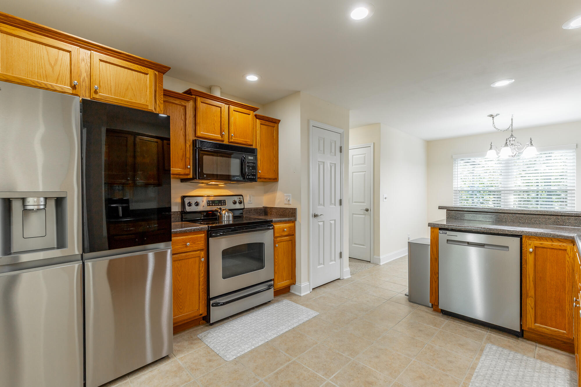 7418 British Road