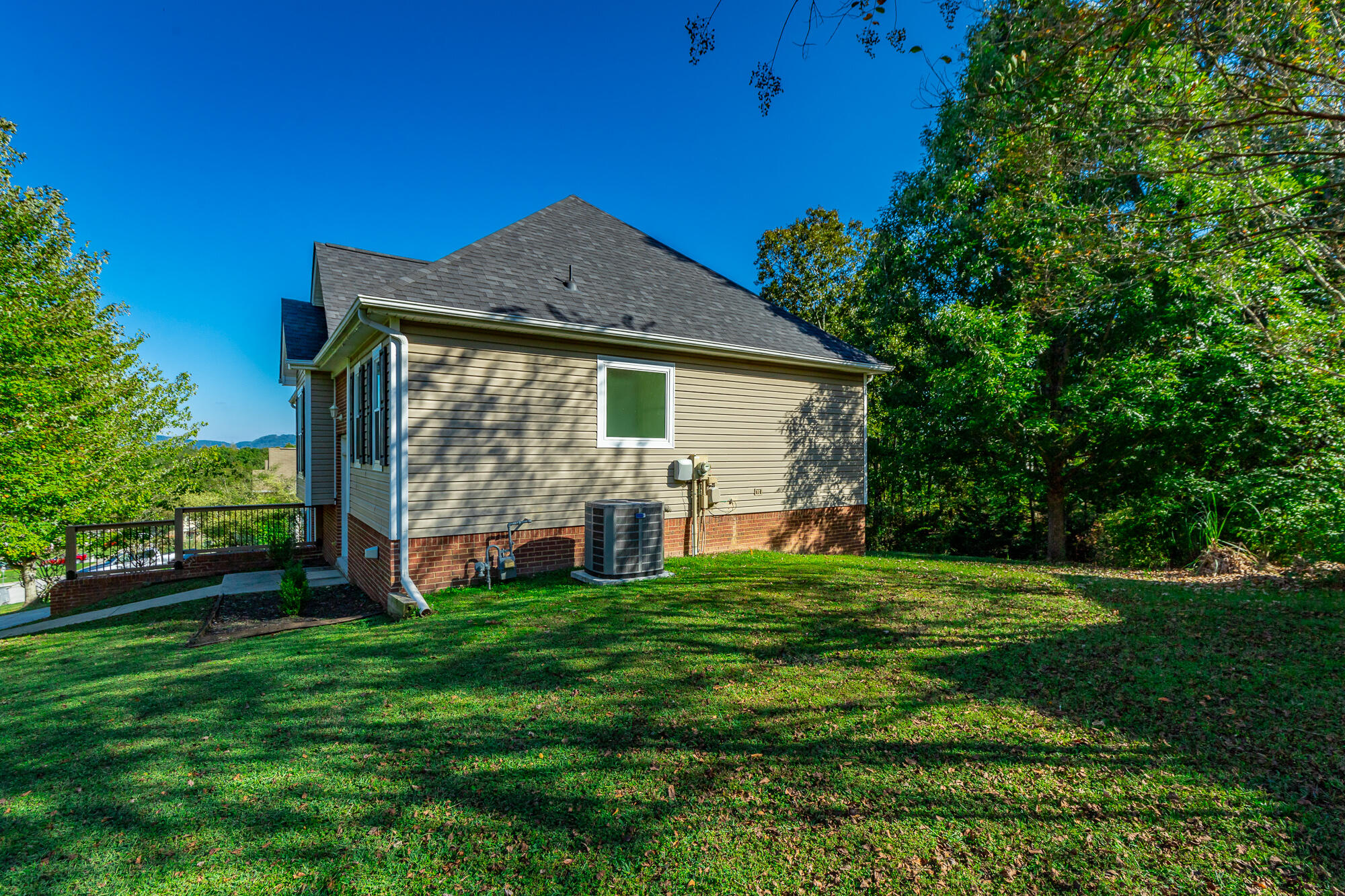 7418 British Road