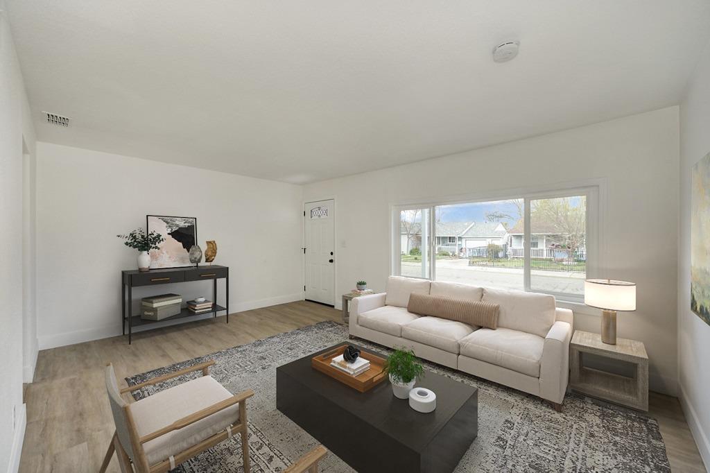 1452 Stoddard Street