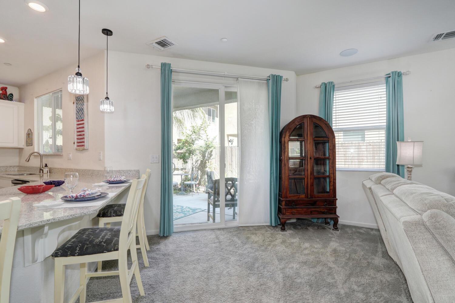 3065 Wading River Way