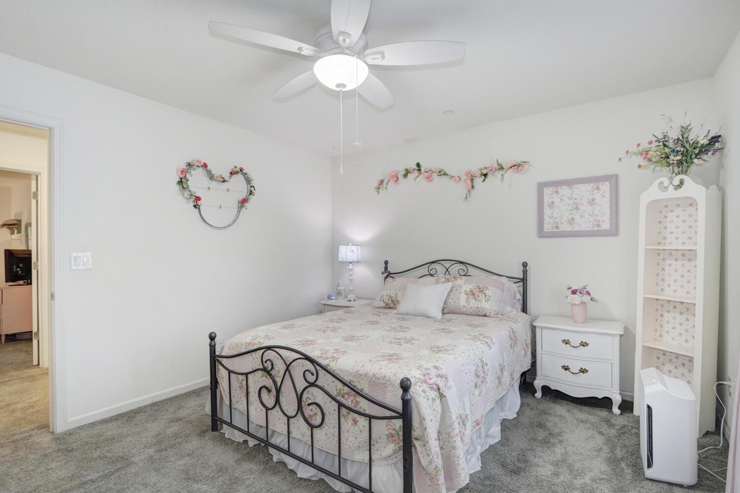 3065 Wading River Way