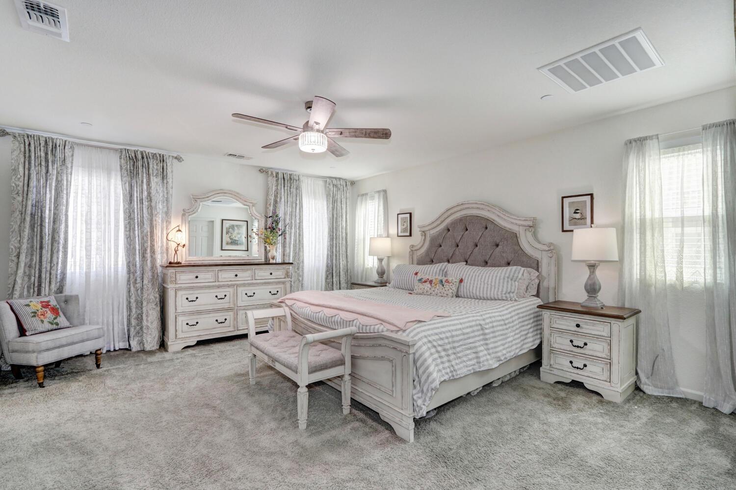 3065 Wading River Way