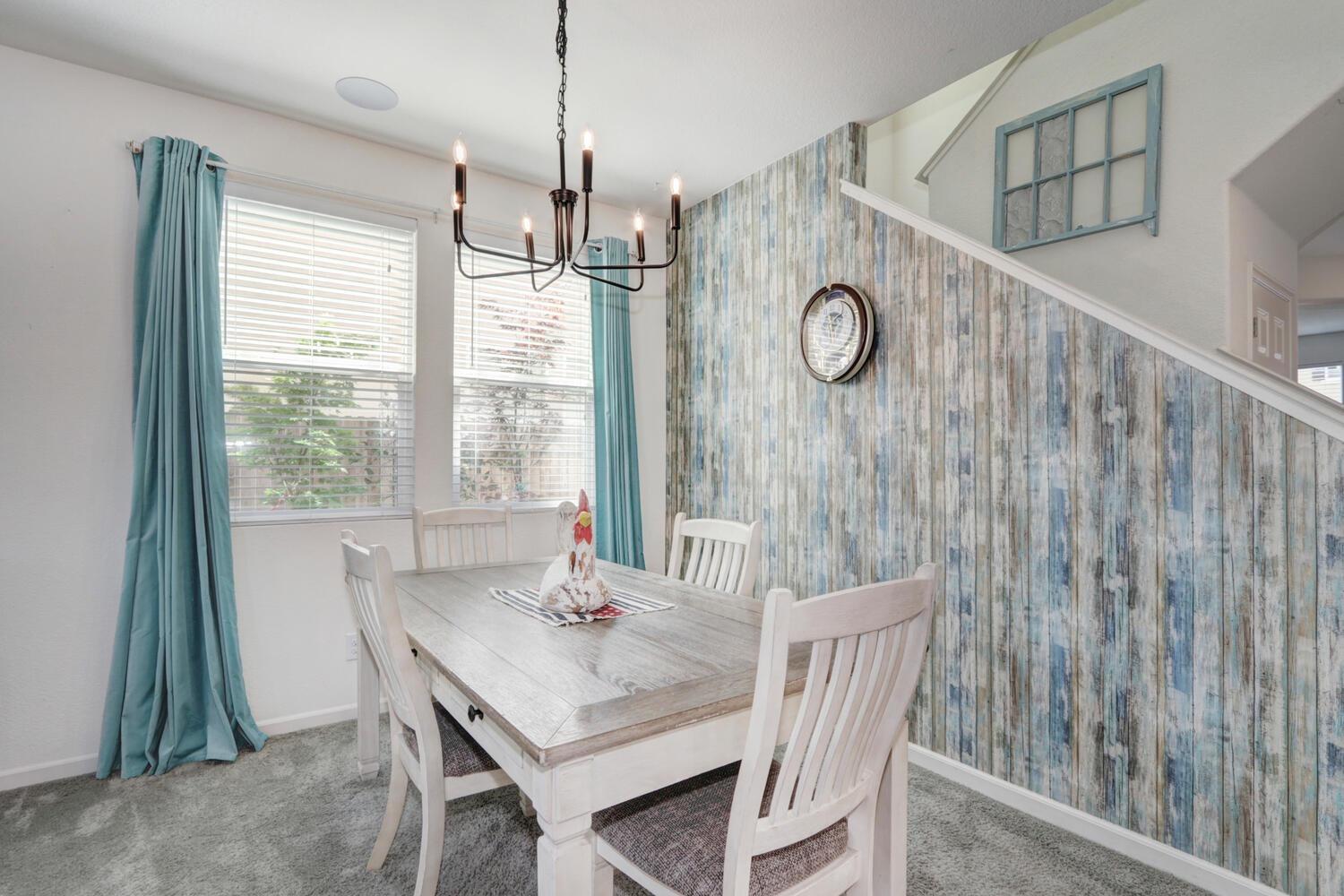 3065 Wading River Way