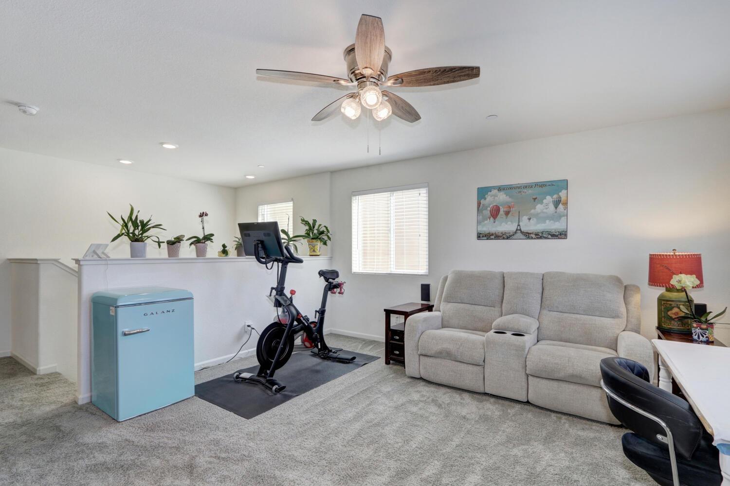 3065 Wading River Way