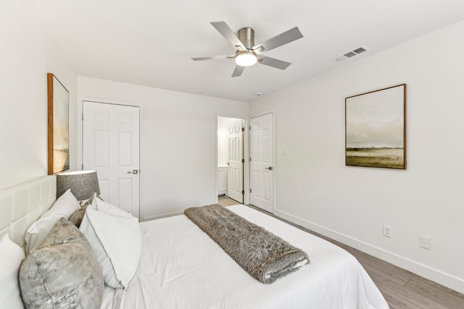 141 Mossglen Circle