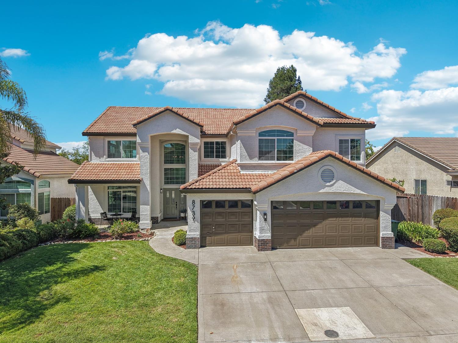 8739 Lockeport Court