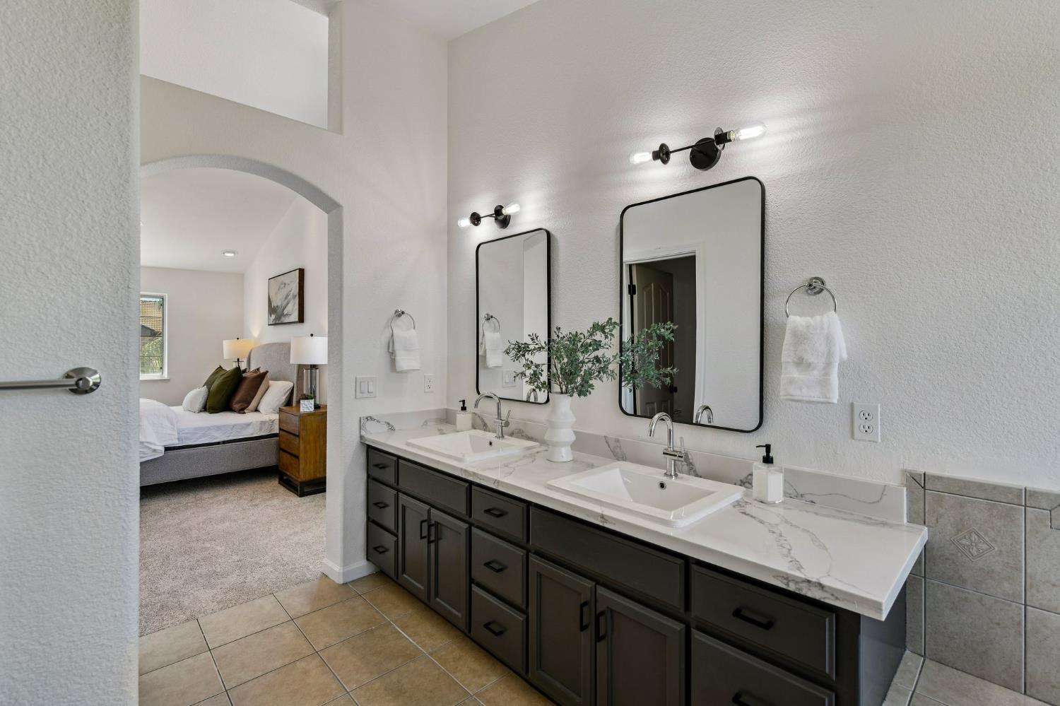 8739 Lockeport Court