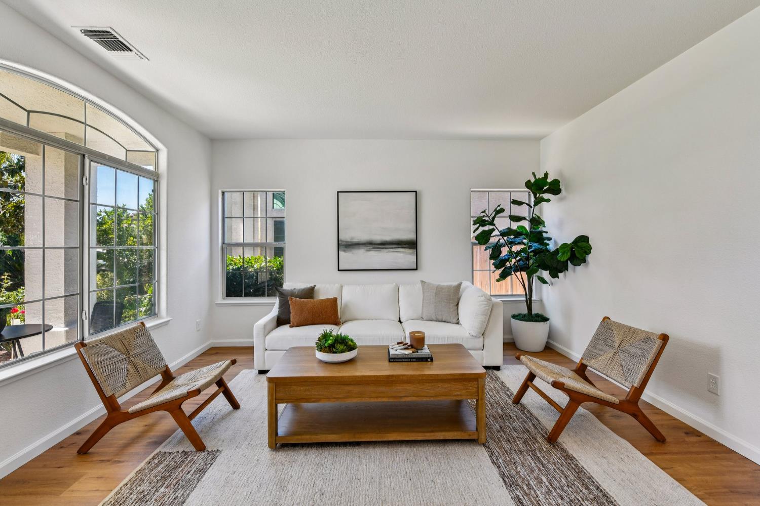 8739 Lockeport Court