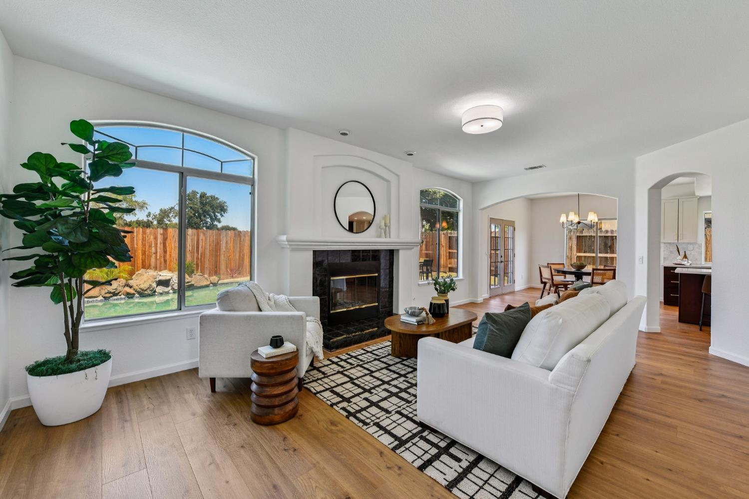 8739 Lockeport Court