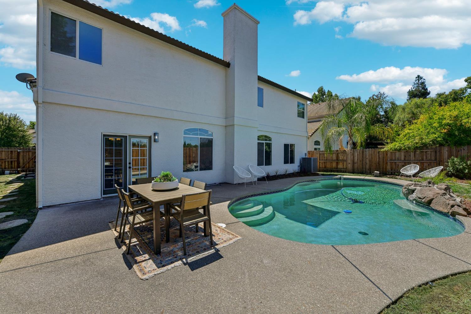 8739 Lockeport Court