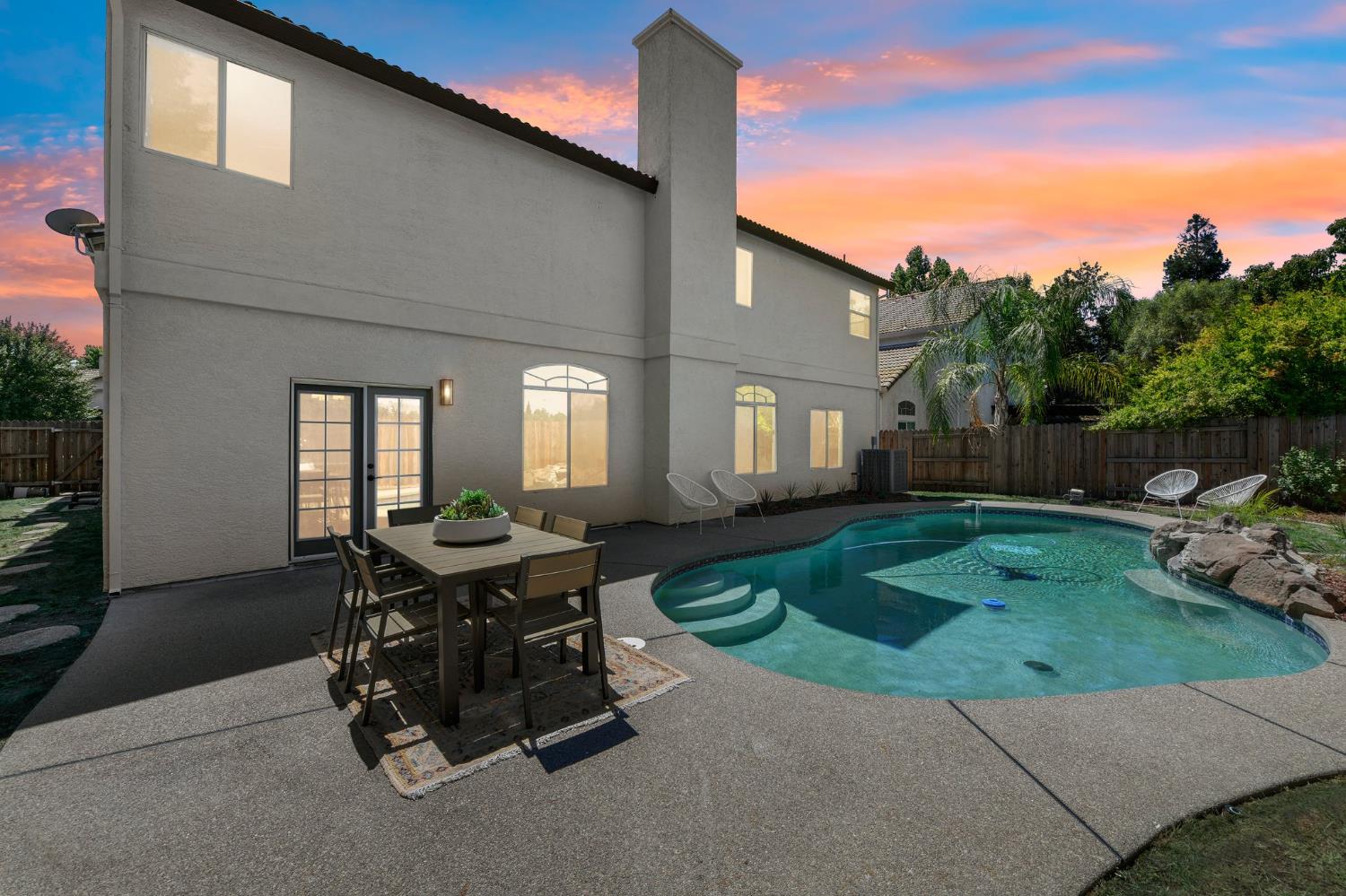 8739 Lockeport Court