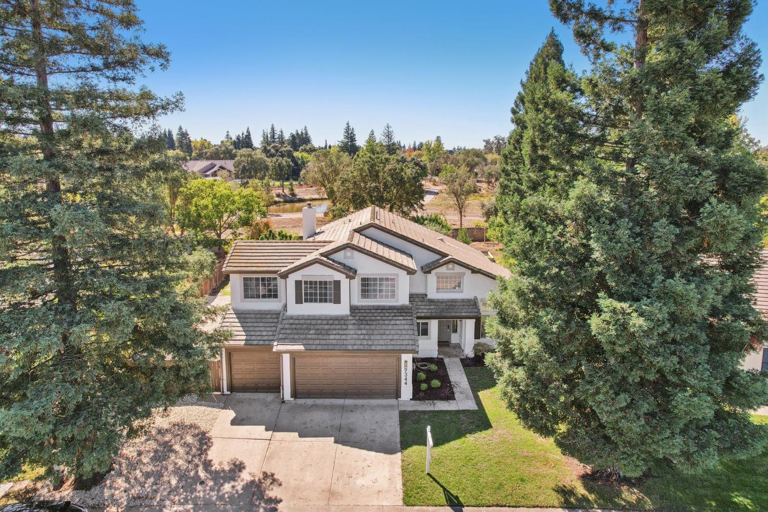 9344 Crowell Drive