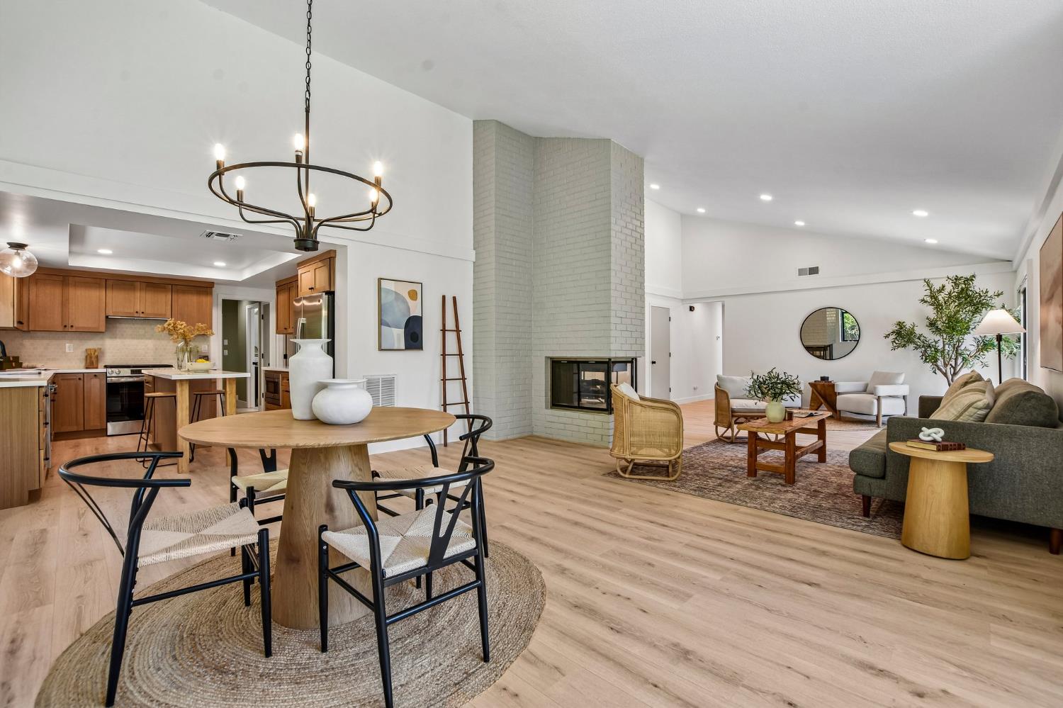 101 Monticito Court