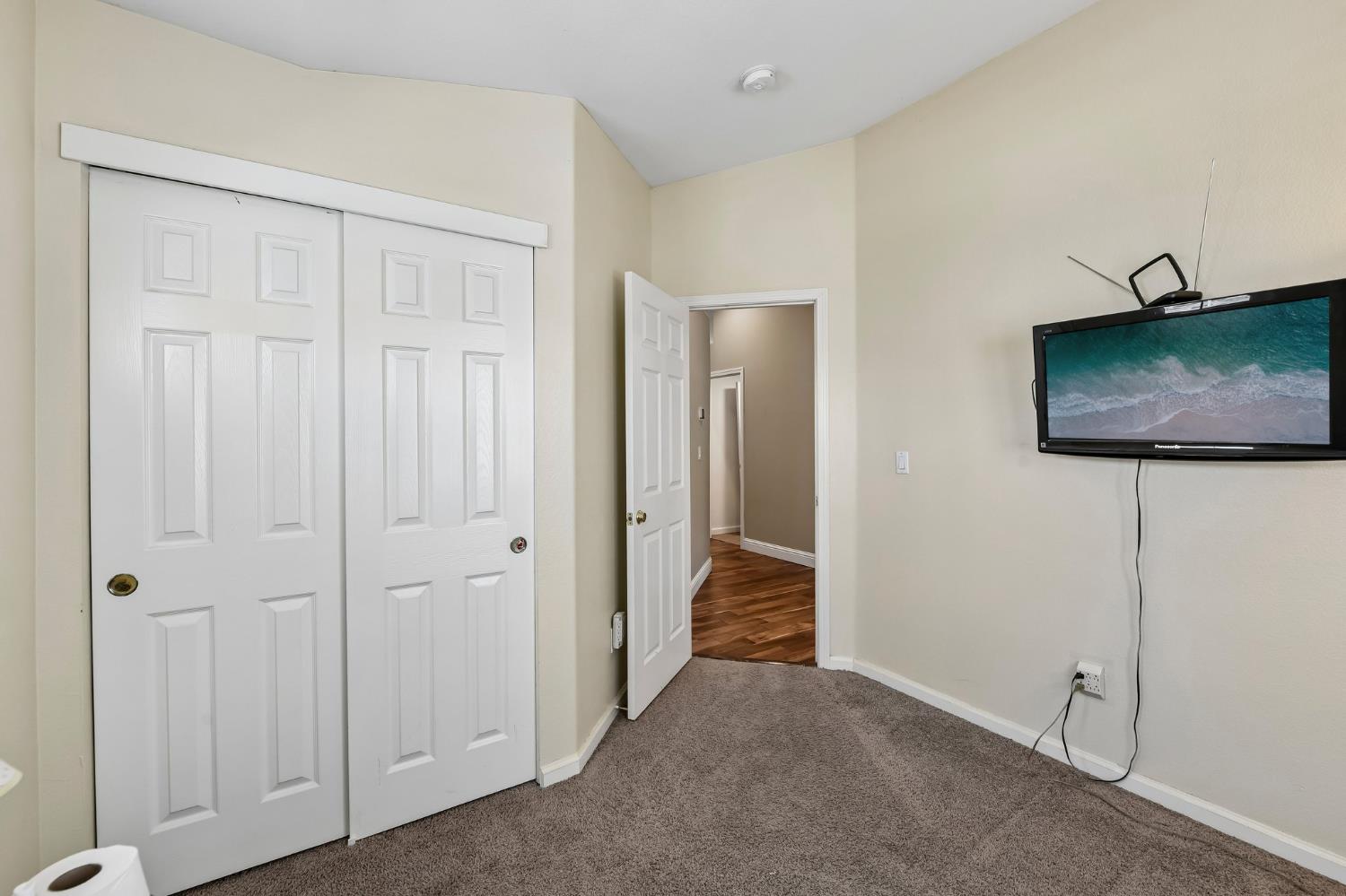 8834 Breaker Point Court