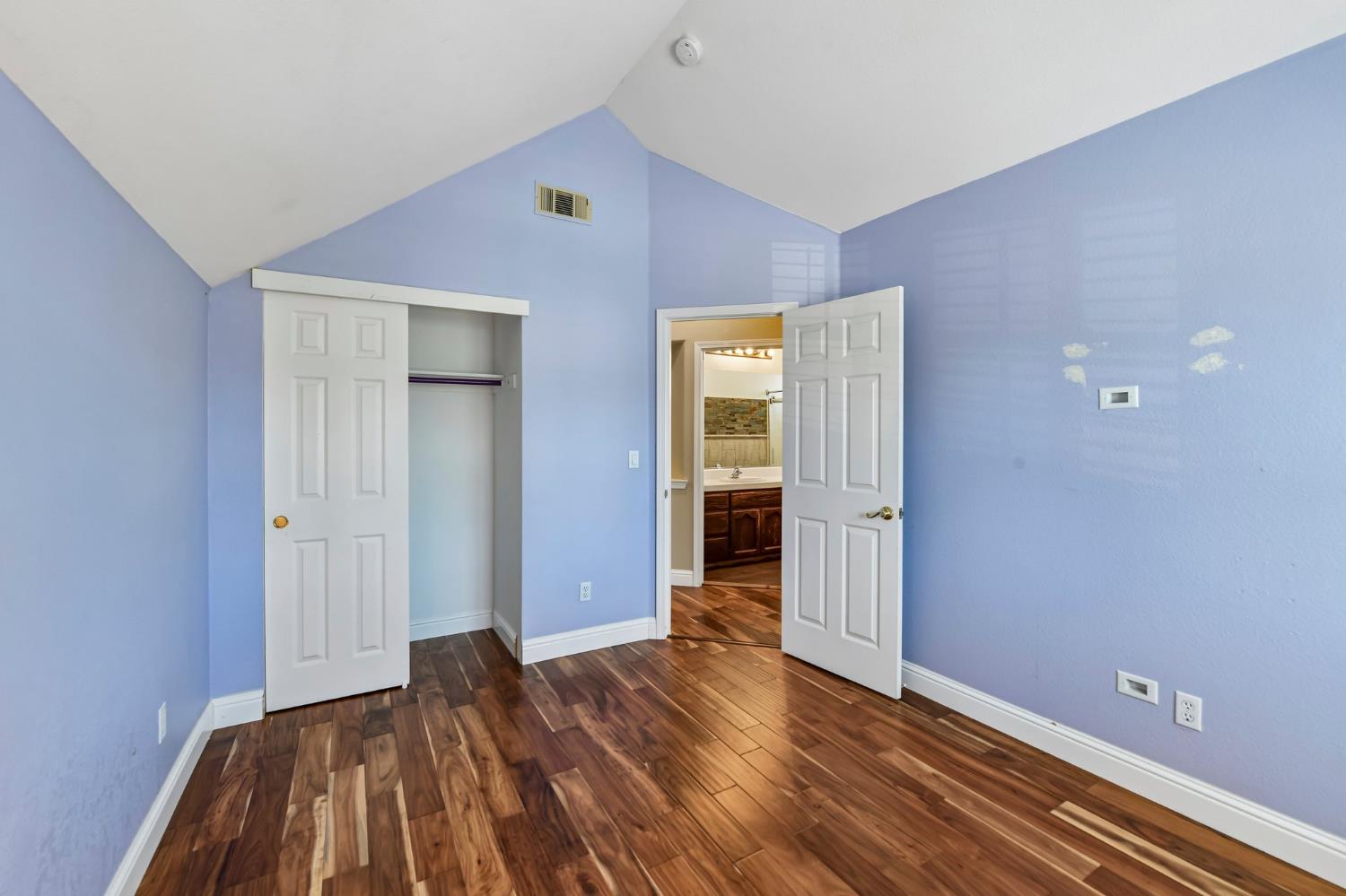 8834 Breaker Point Court