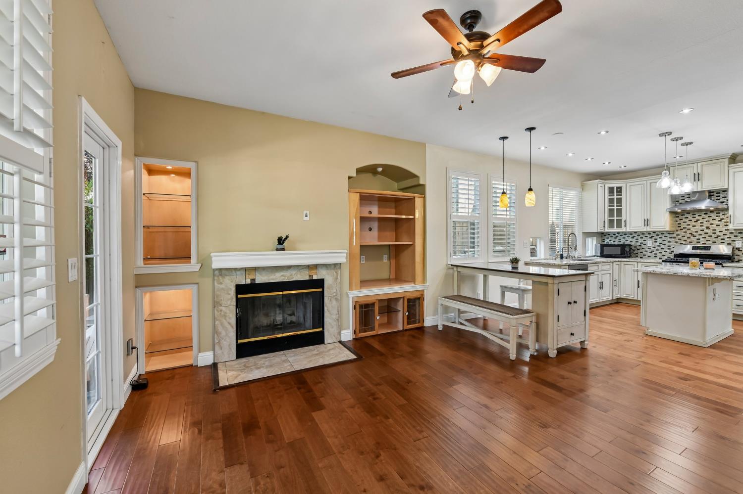 8834 Breaker Point Court