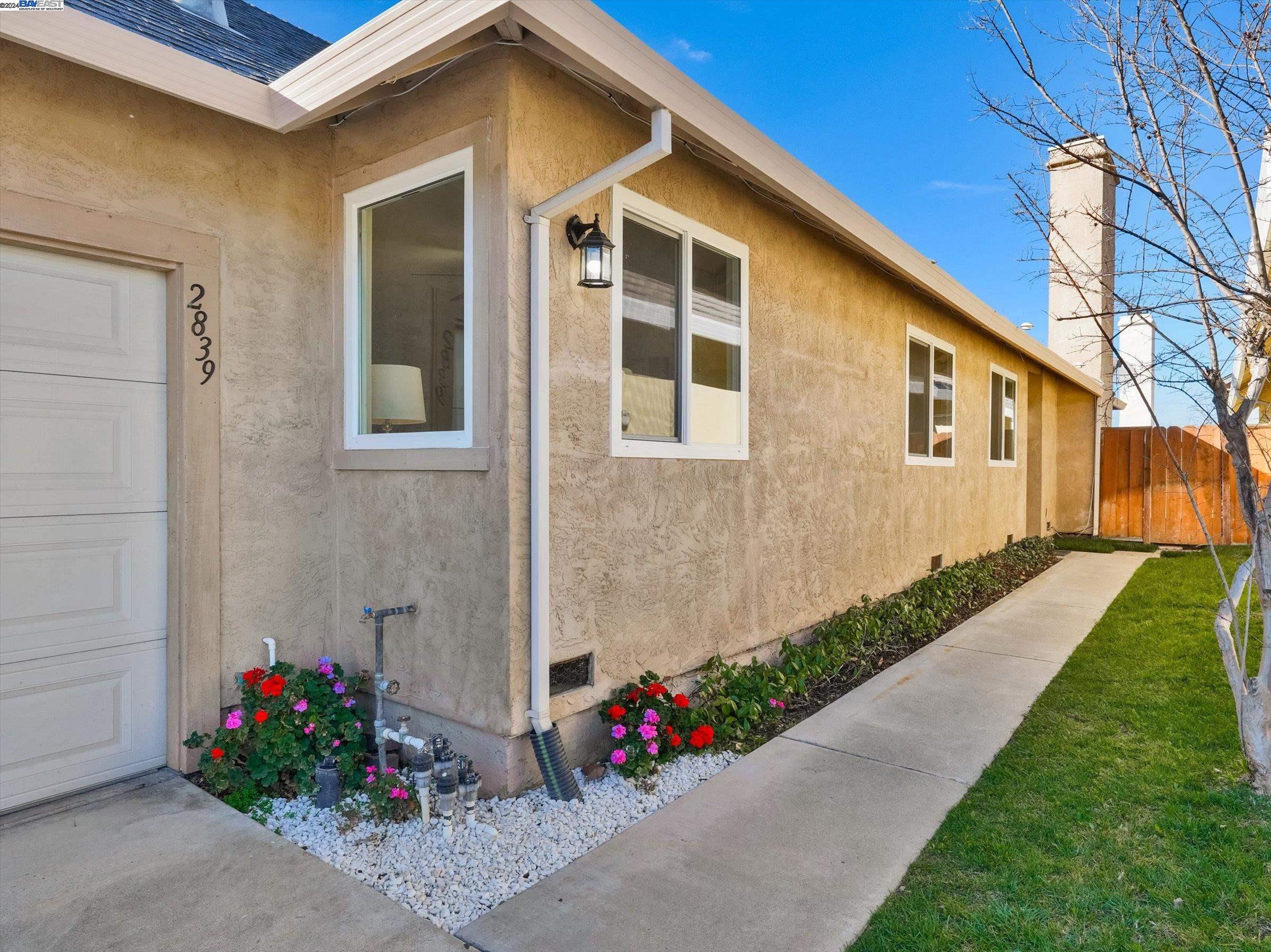 2839 El Capitan Dr