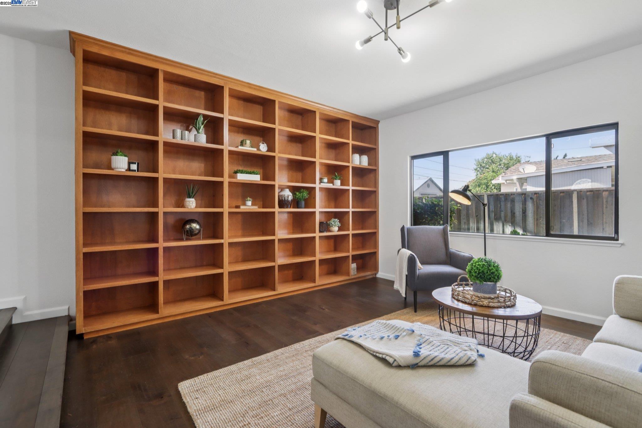 5349 Valpey Park Ave