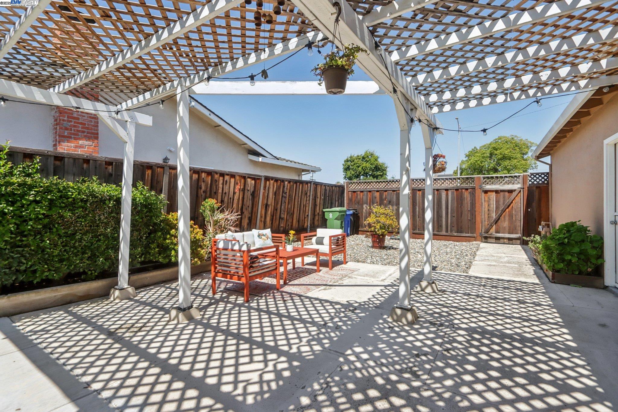 5349 Valpey Park Ave