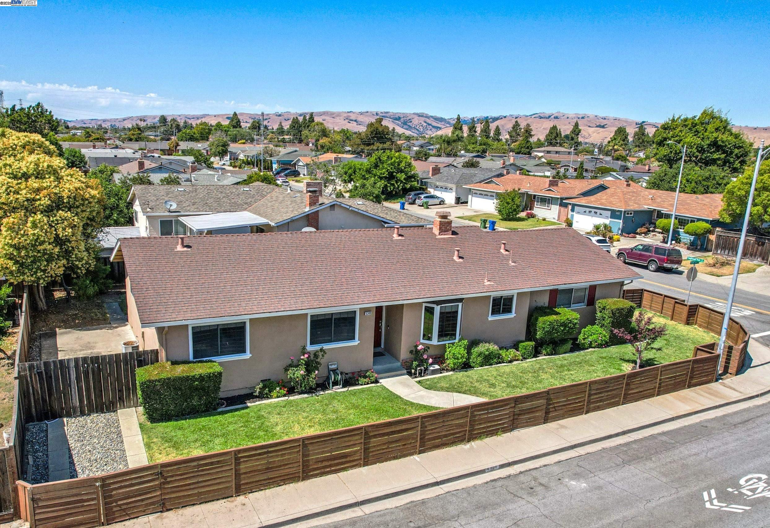 5349 Valpey Park Ave