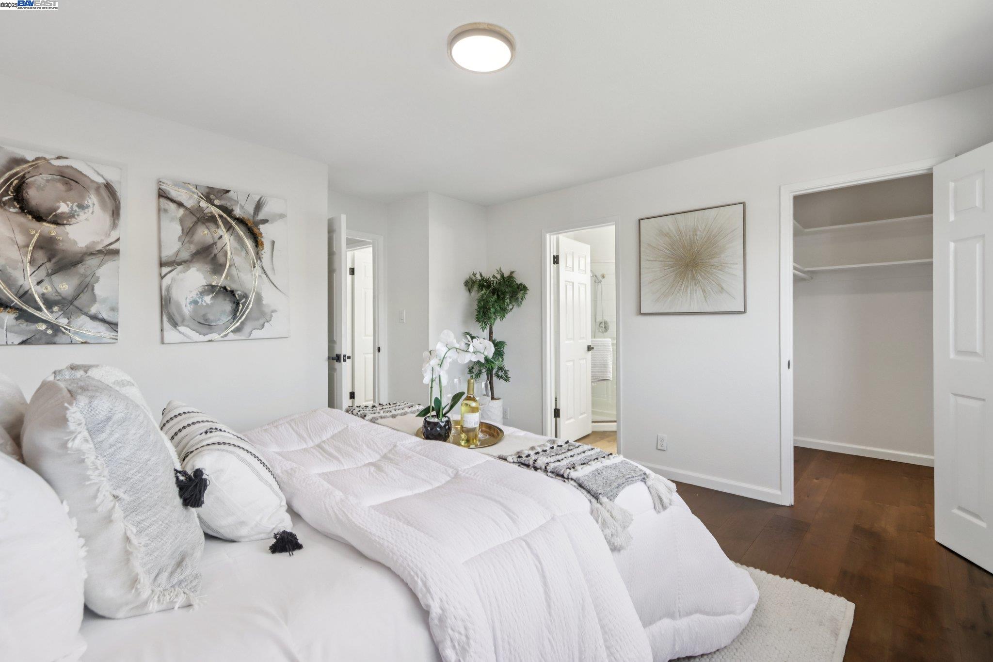 5349 Valpey Park Ave