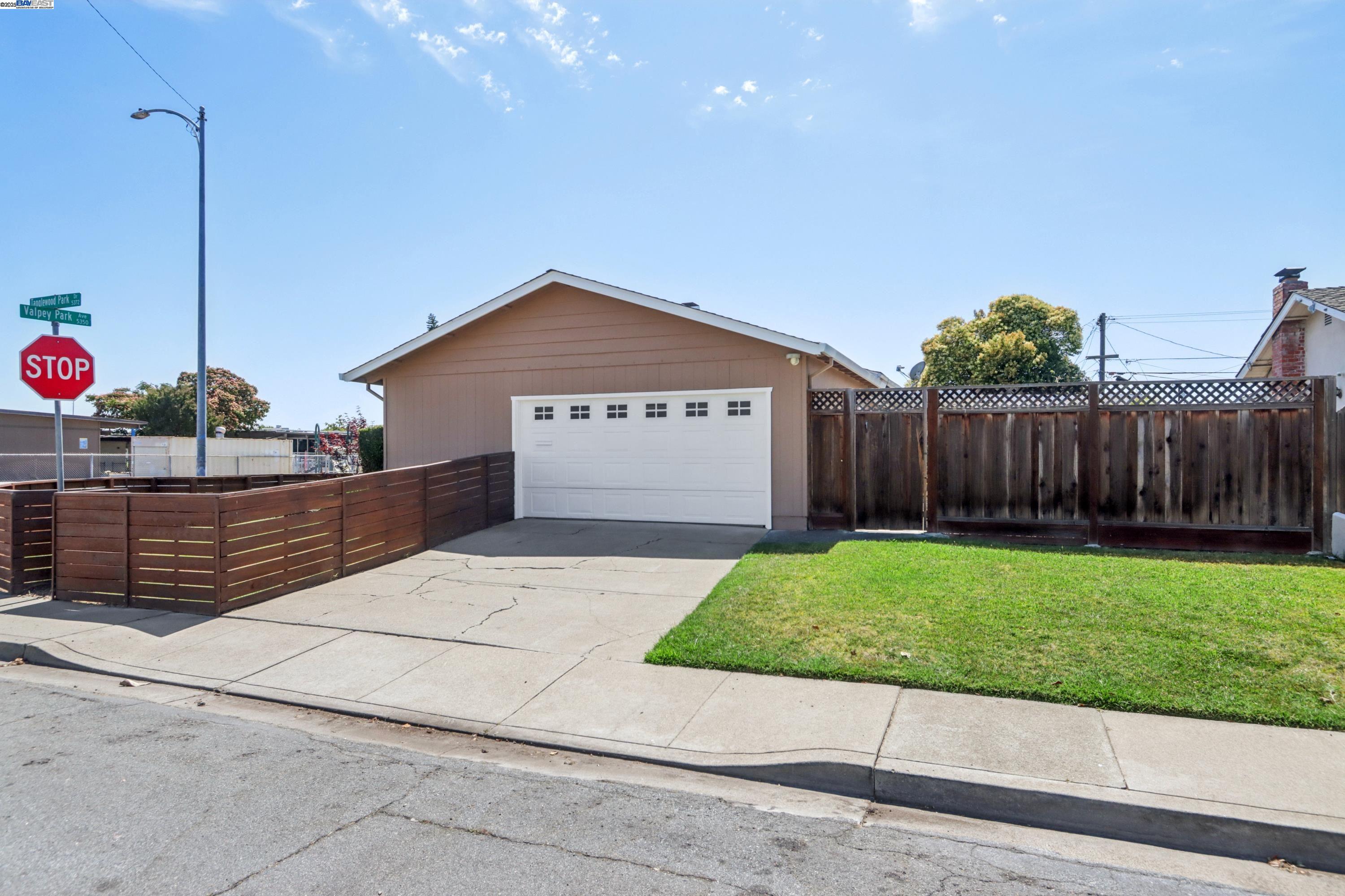 5349 Valpey Park Ave