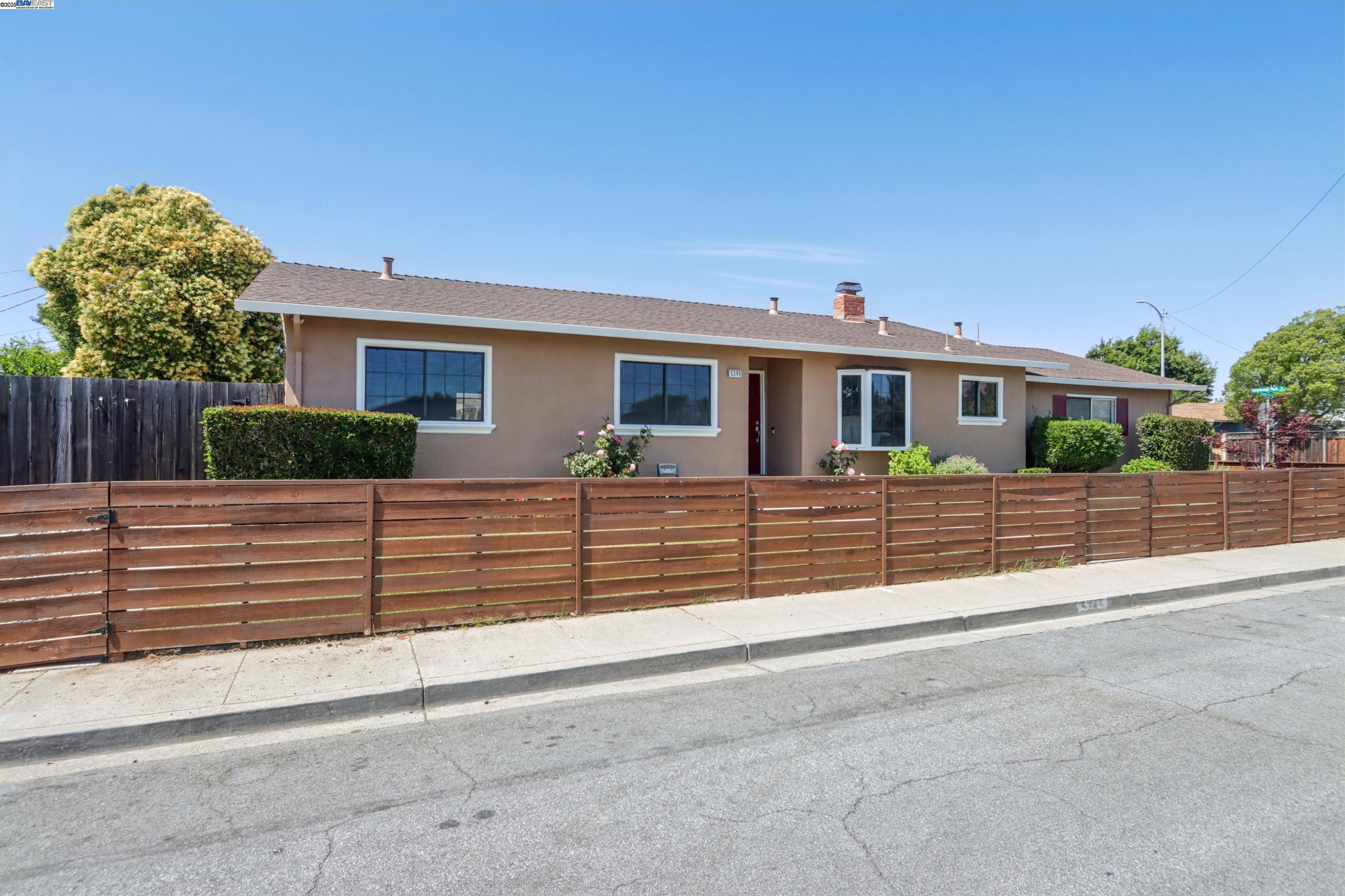 5349 Valpey Park Ave