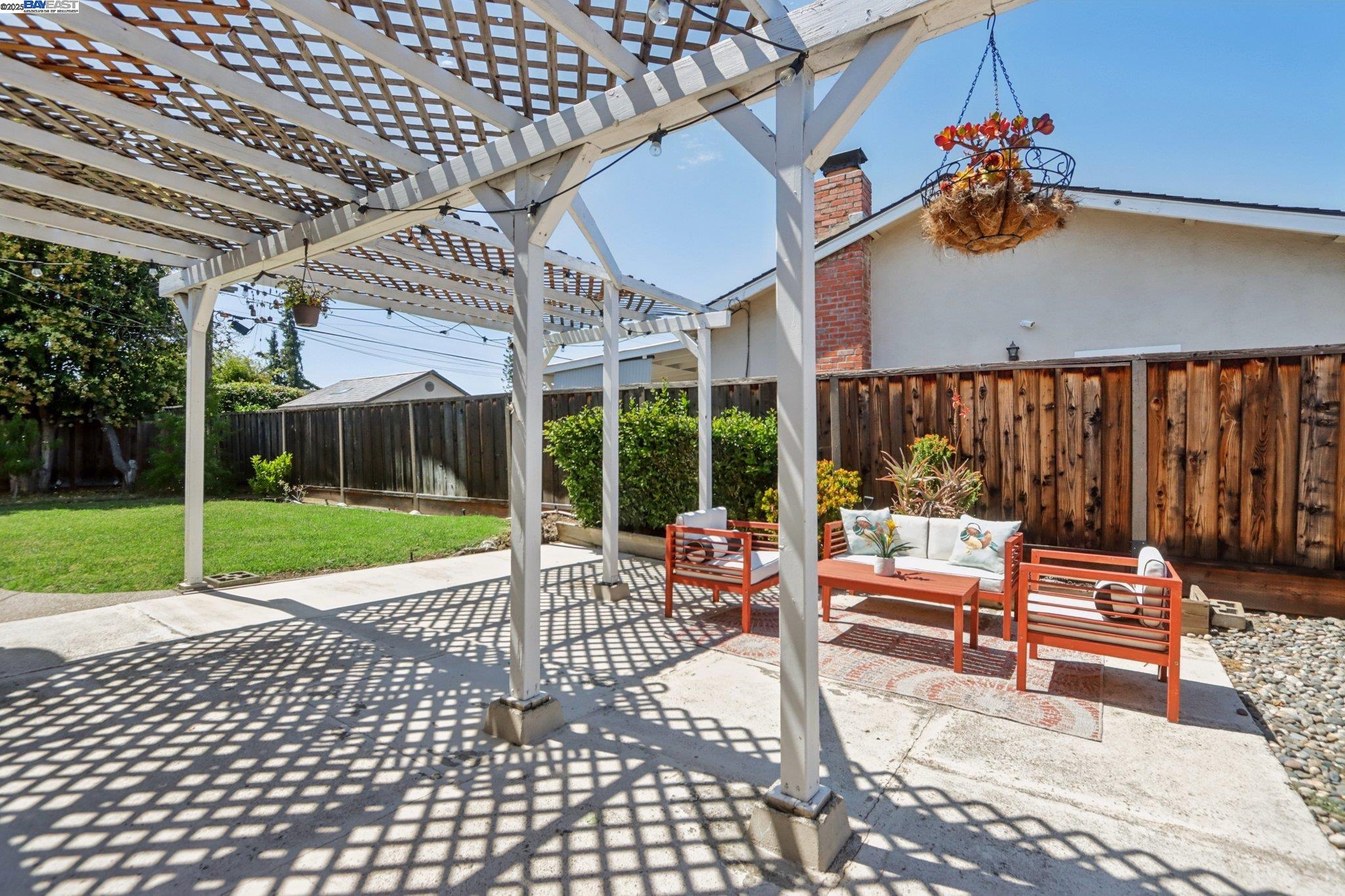 5349 Valpey Park Ave