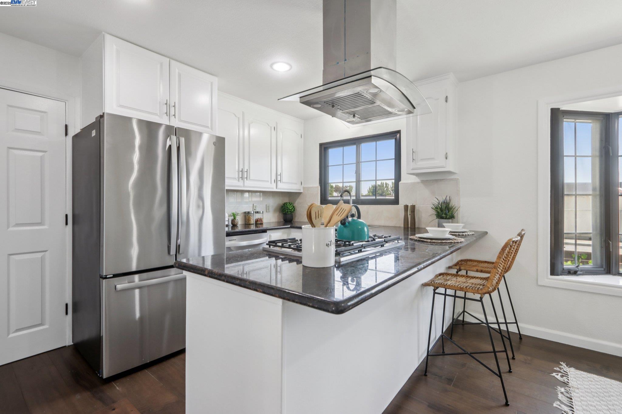 5349 Valpey Park Ave