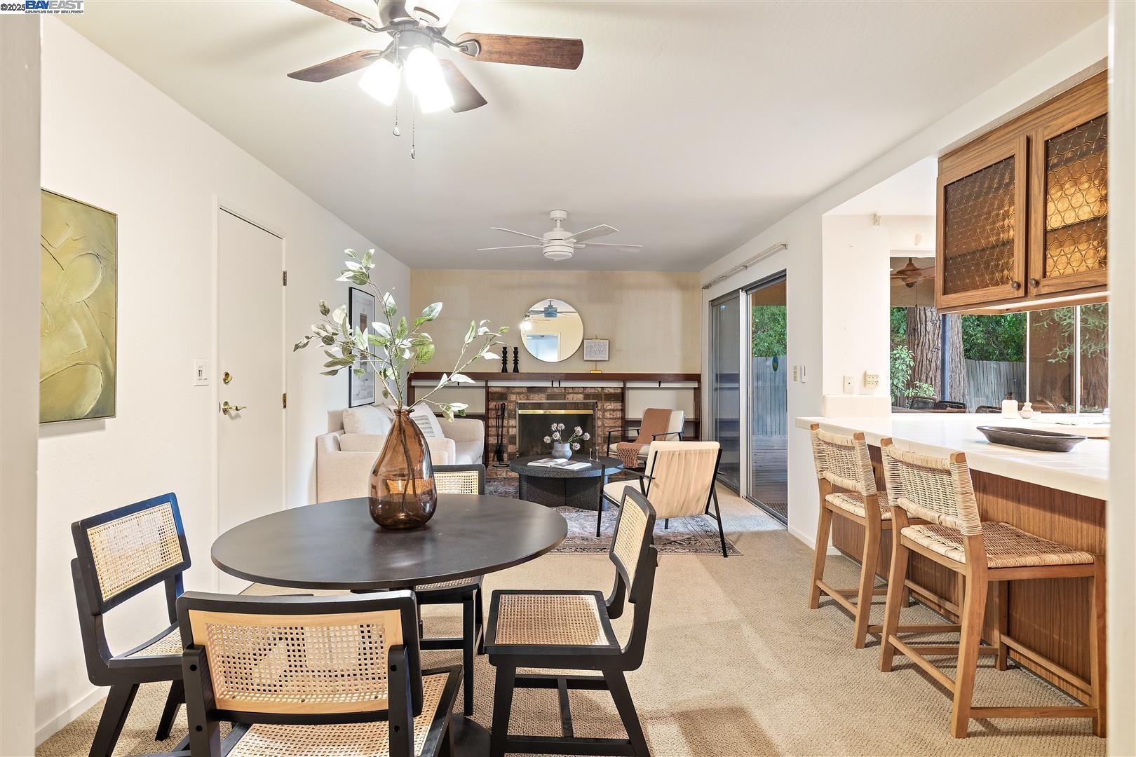2175 Lariat Ln