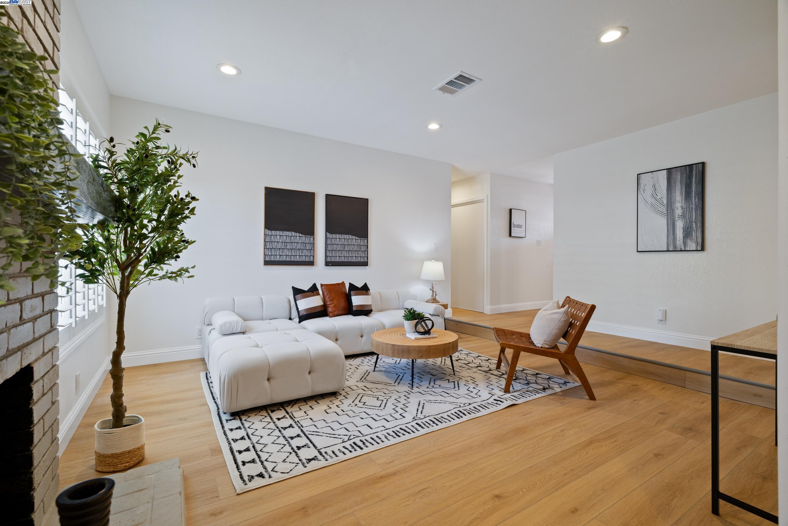 4501 Alice Way