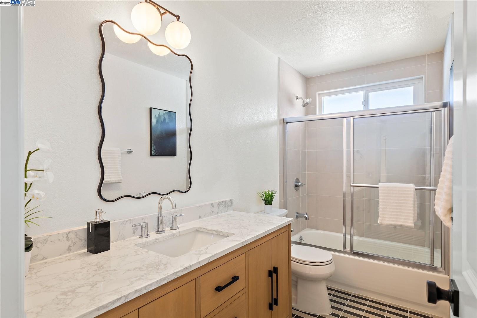 47267 Yucatan Dr