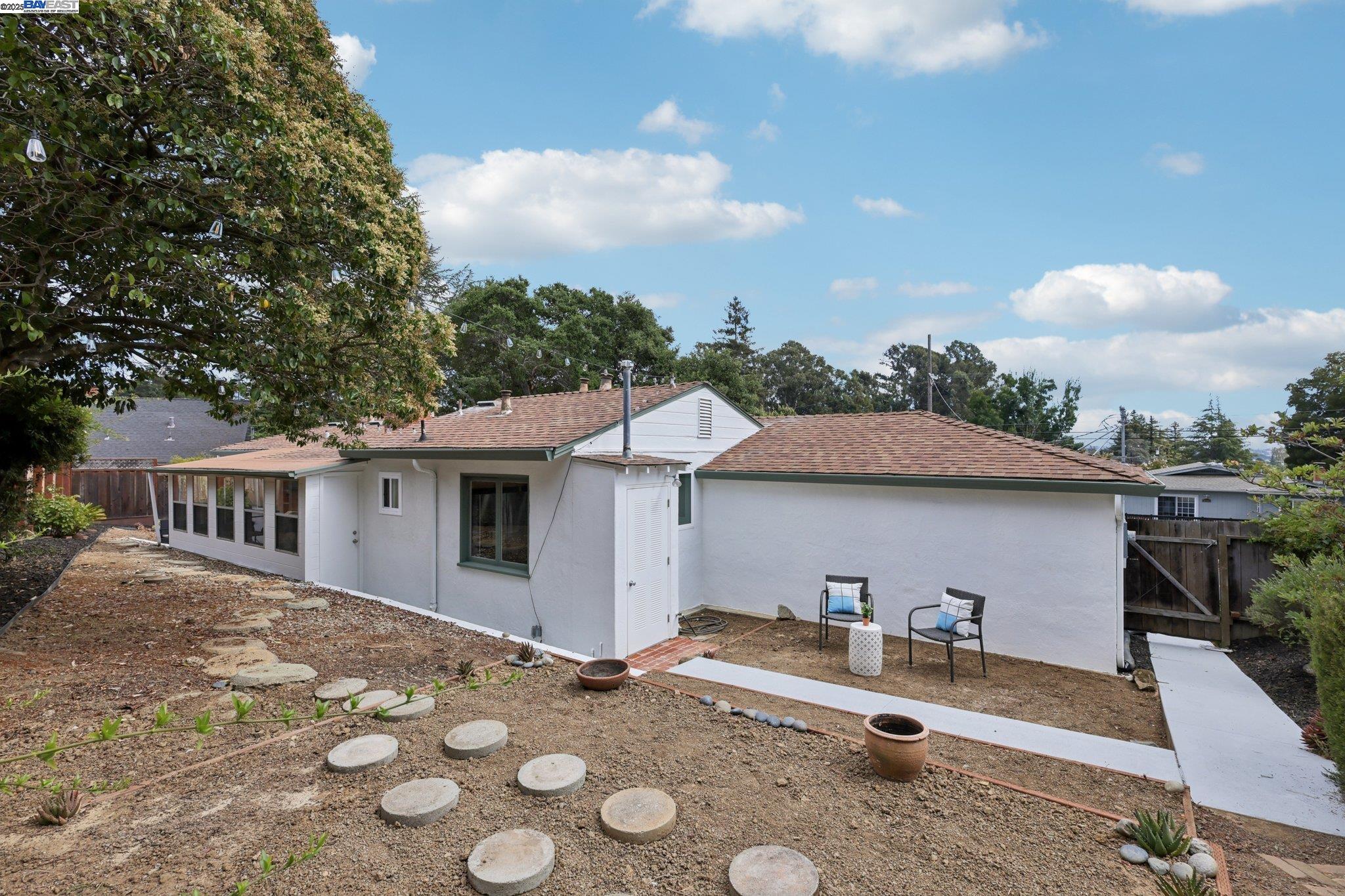 4866 Seven Hills Rd