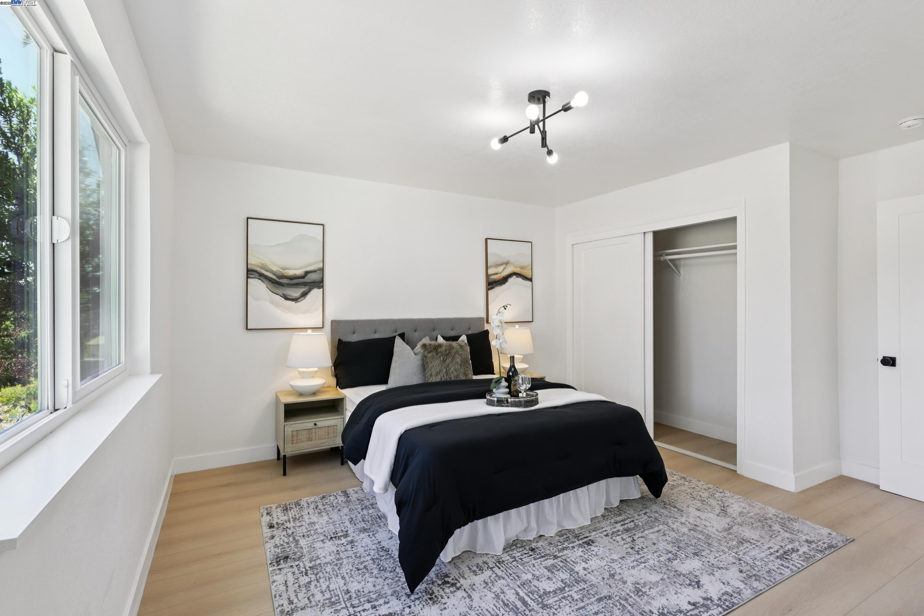 1218 Lattie Ln