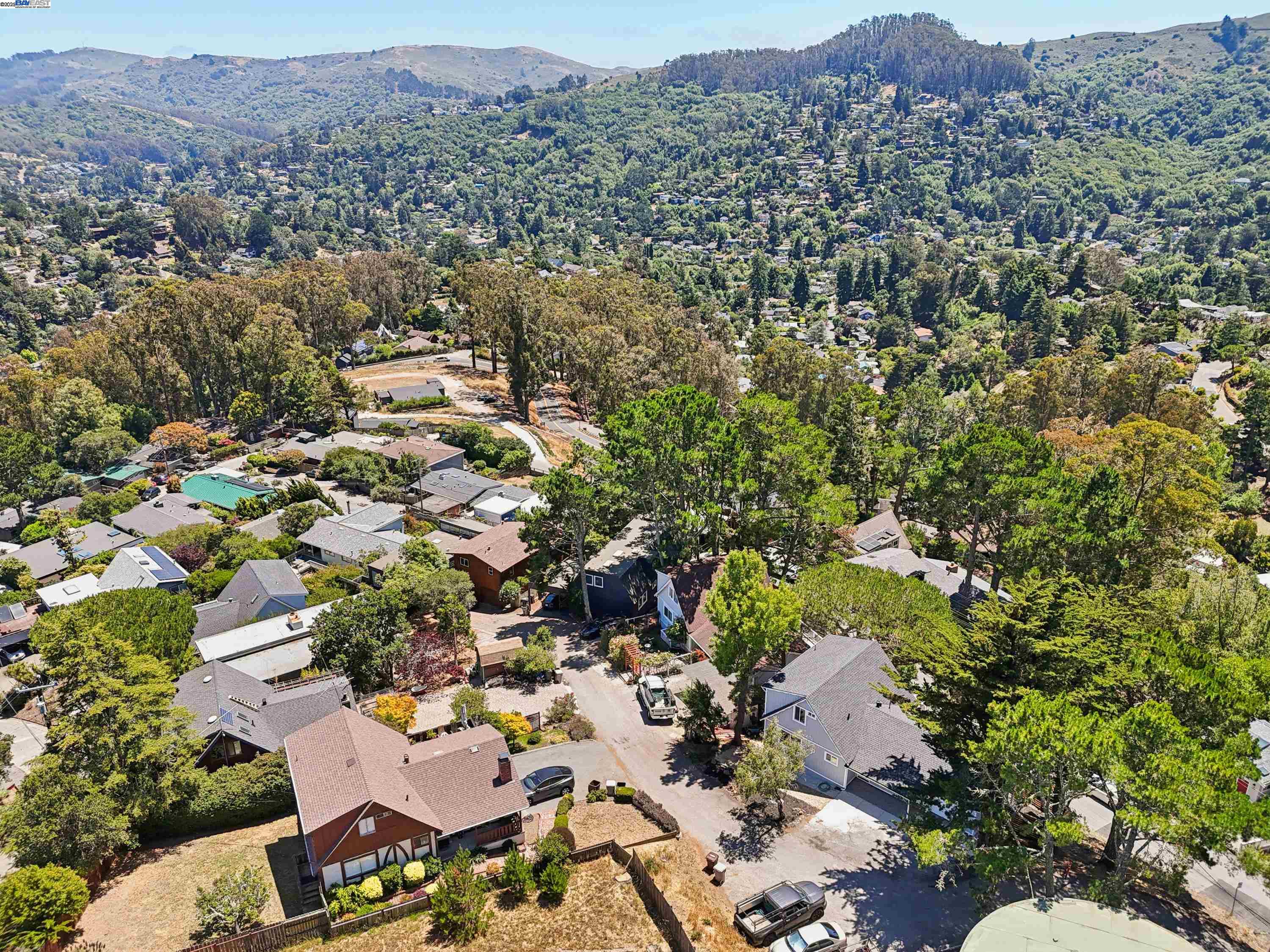 1218 Lattie Ln