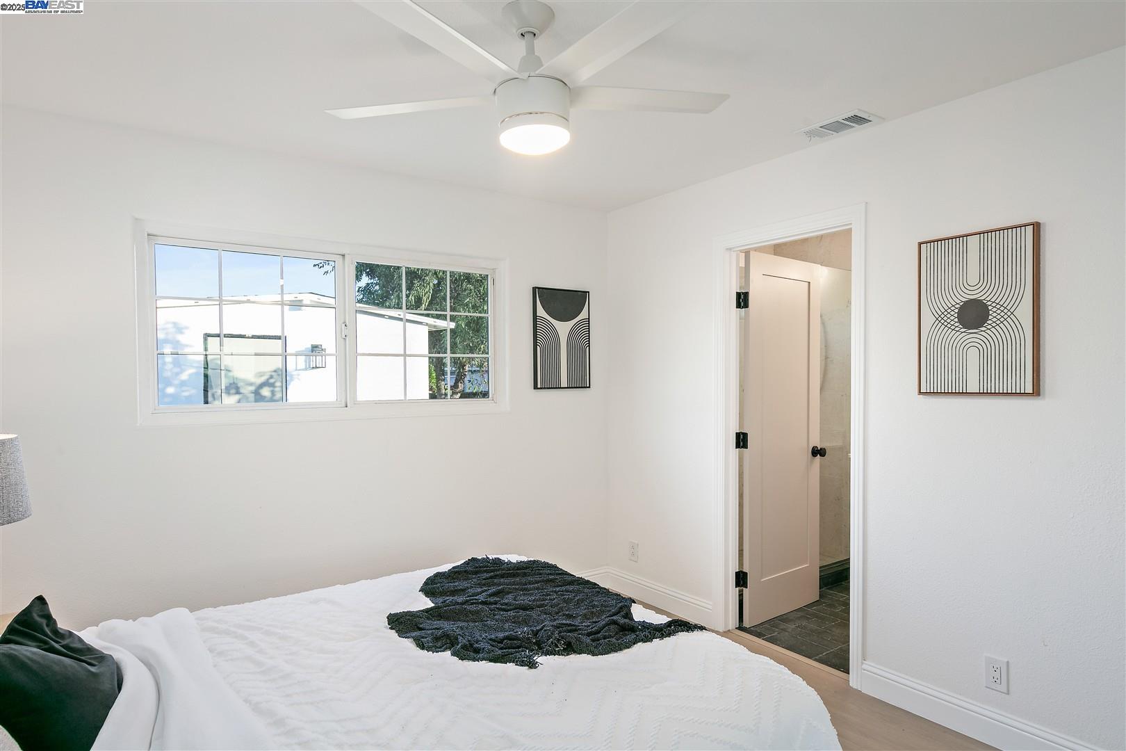 105 Visa Ct