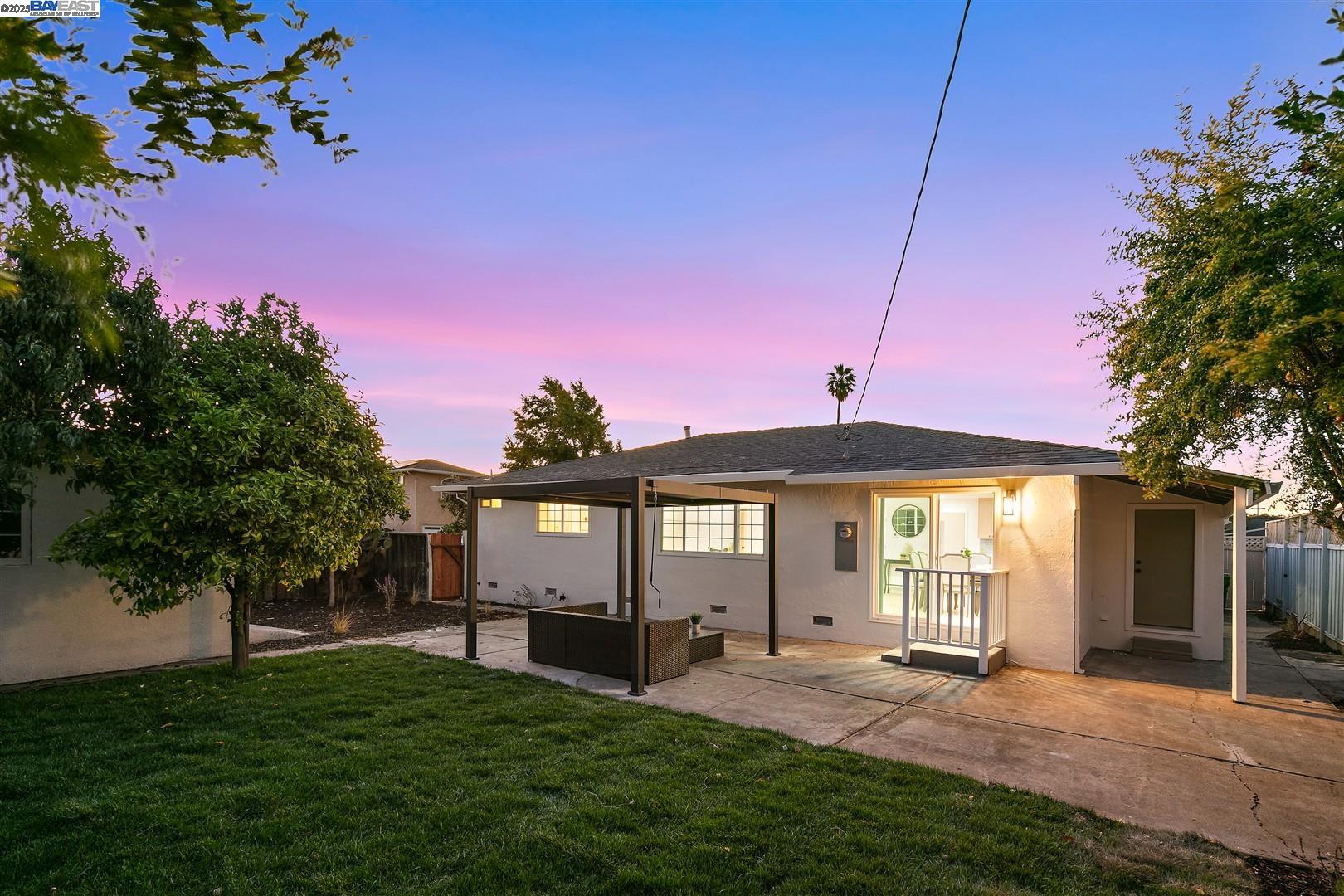 105 Visa Ct