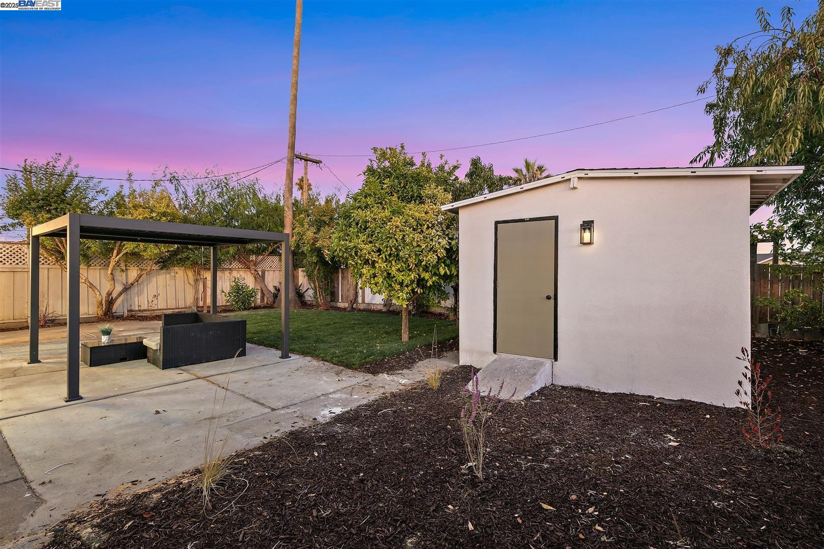 105 Visa Ct