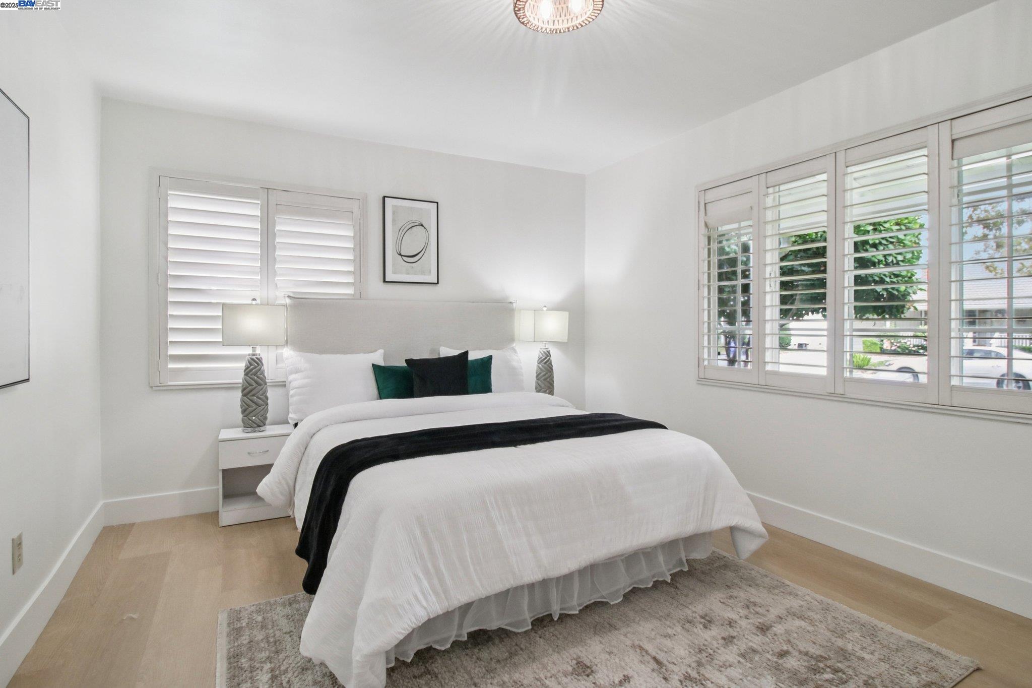 16045 Via Cordoba, San Lorenzo