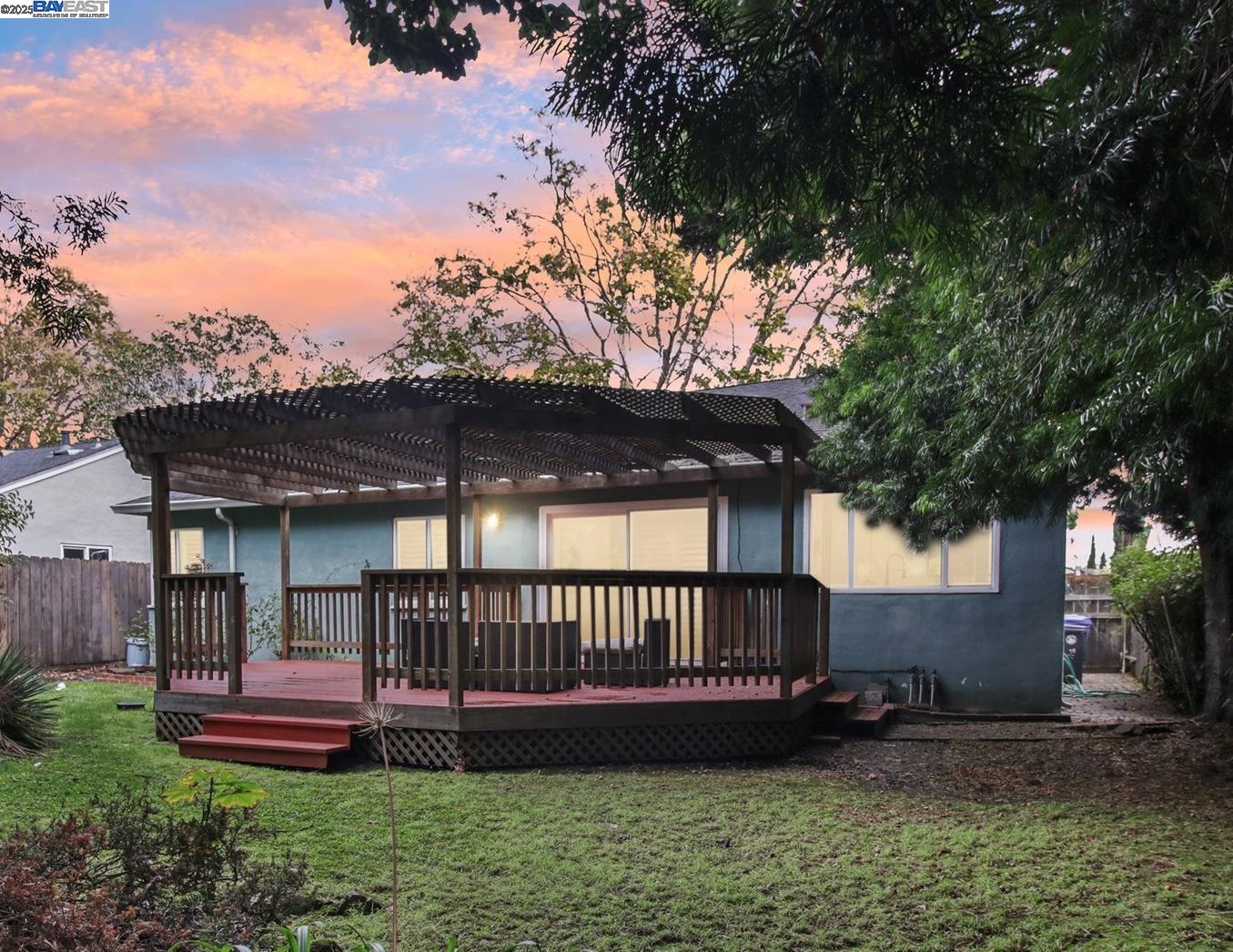 16045 Via Cordoba, San Lorenzo