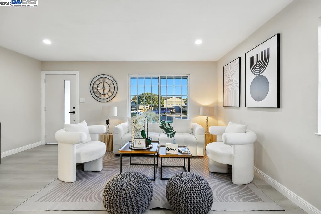 35856 Adobe Dr, Fremont