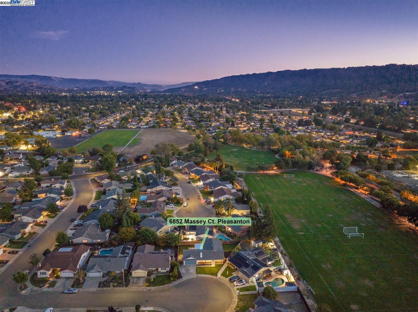 6852 Massey Ct
