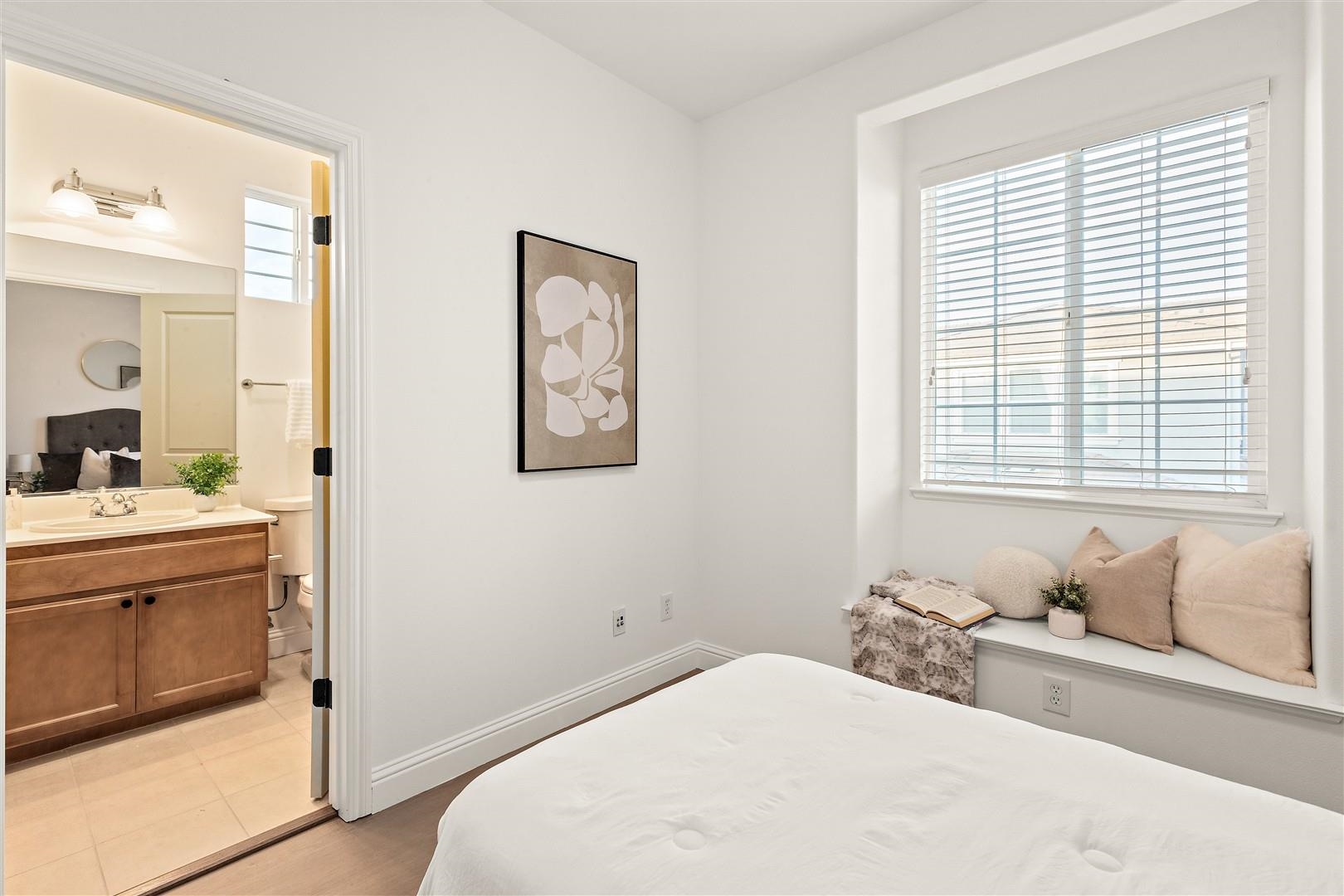 40203 Antigua Rose Ter