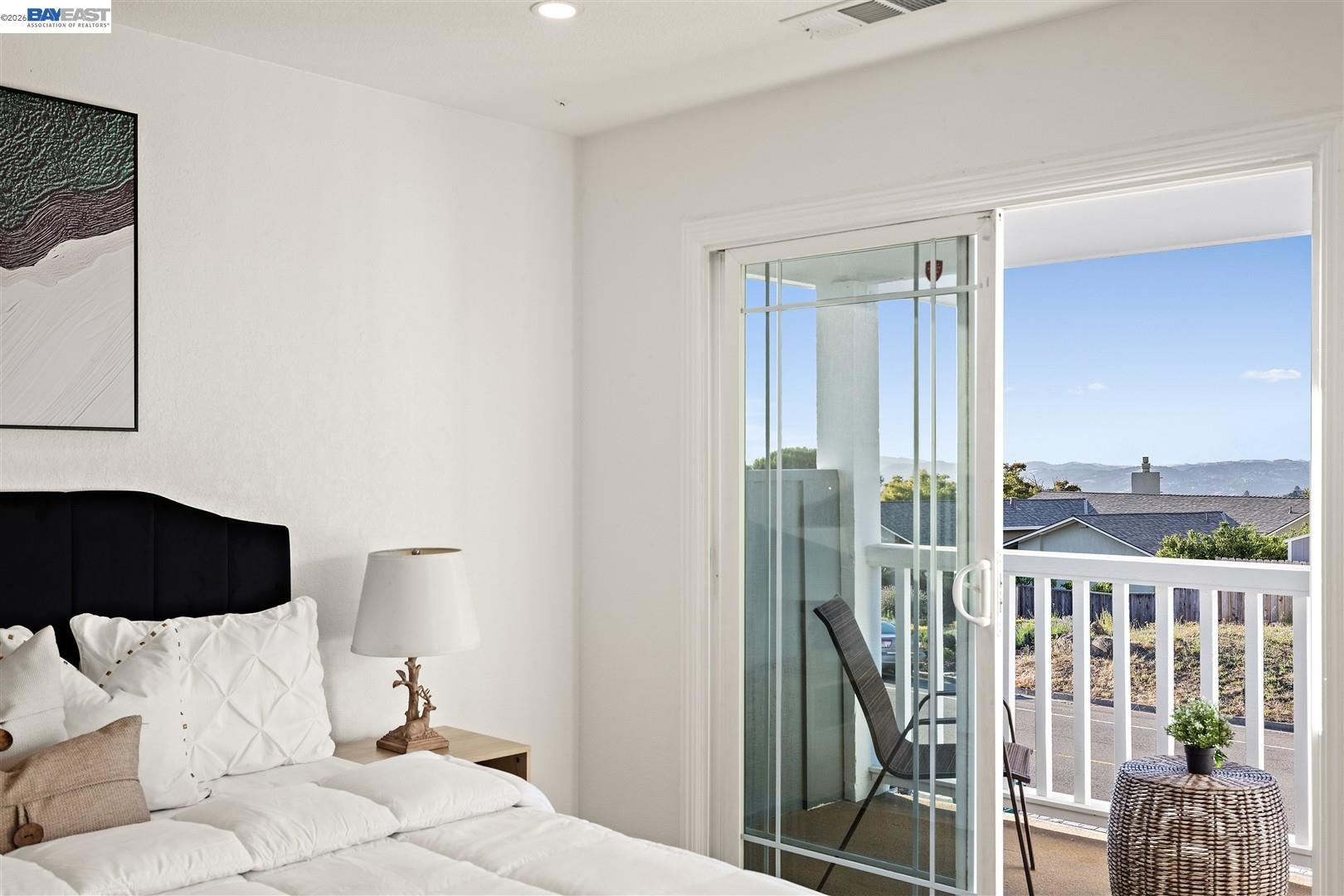 3531 La Mesa Dr